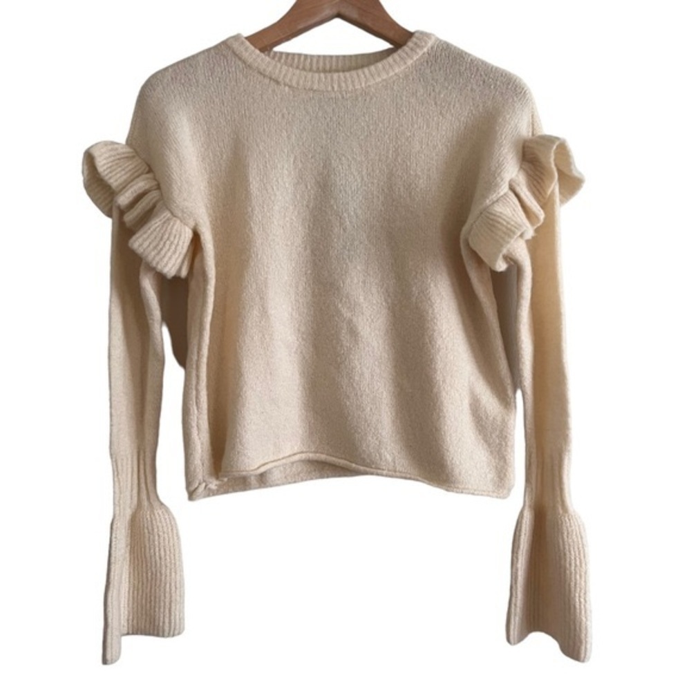 Romeo + Juliet Couture Ruffle Sleeve Sweater Size Small